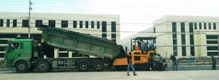 GYA4500 Asphalt Paver