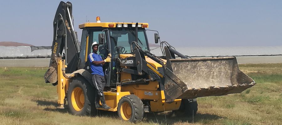 620CH Backhoe Loader