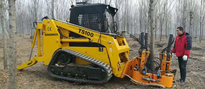 TS100 Skid Steer Loader