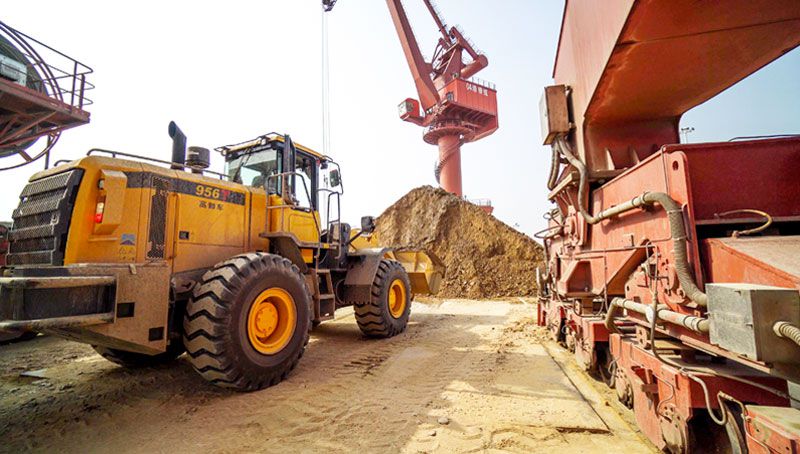 957H Wheel Loader